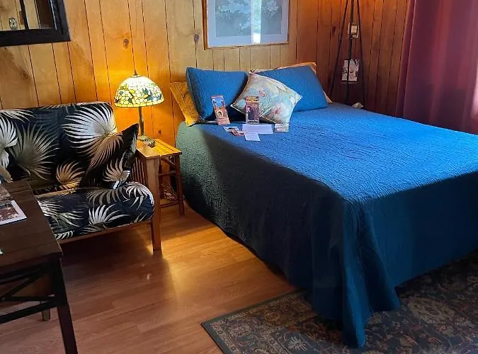 - Thunder Mountain Homestay